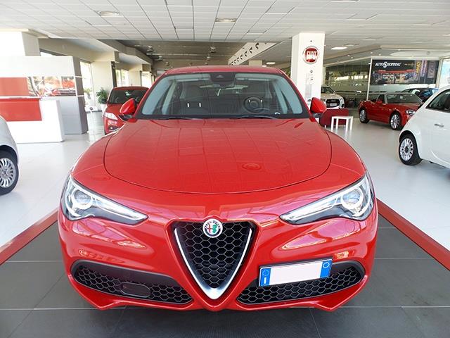 Left hand drive ALFA ROMEO STELVIO 2.0 Turbo 280 CV AT8 Q4 